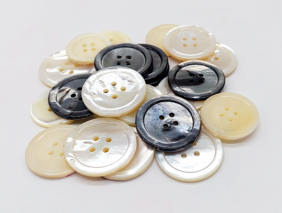 Lab Coat Buttons - 24L / 15mm - 1 Dozen - 4-Hole - Clear